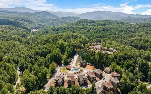 Tri Star Lodge