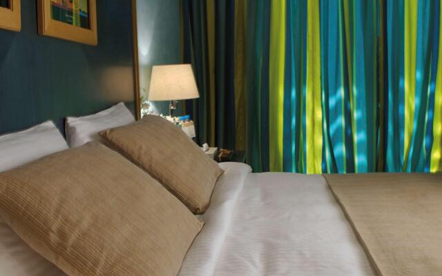Al Nawras Island Resort