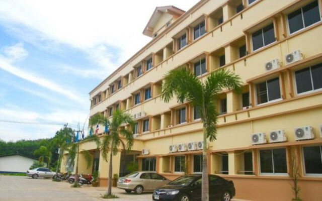 Chanthanee Hotel