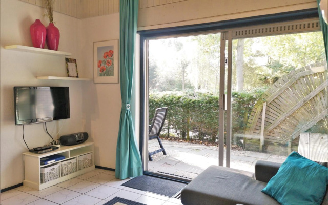 ON135 De Zeemeeuw, holiday home with garden