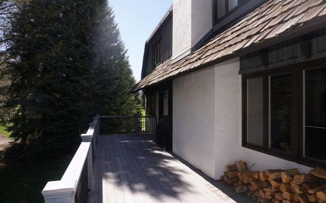 992 Ptarmigan Rd 6 Bedroom Home