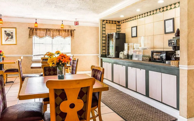 Magnuson Hotel Little Rock South