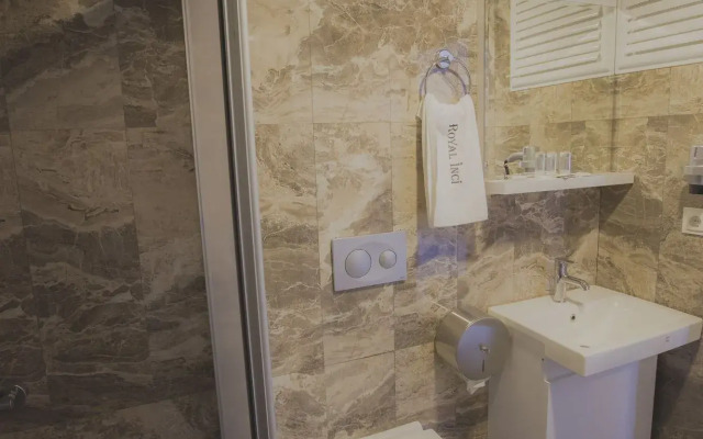 Royal Inci Airport Hotel