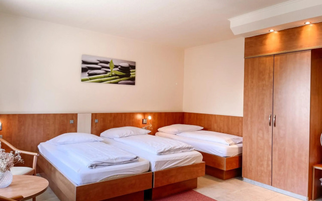 Hotel Falk