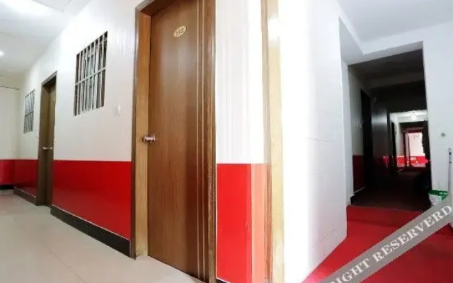 Zhenxia Business Hotel