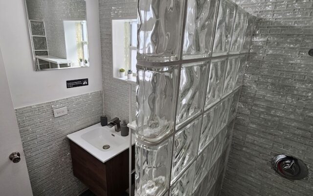 Sirena Azul SoBe Suite 1
