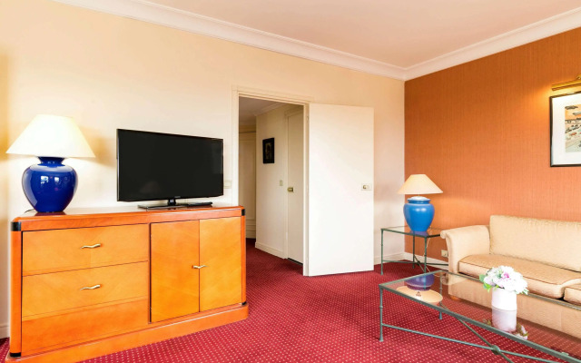 Pullman Bucharest World Trade Center Hotel