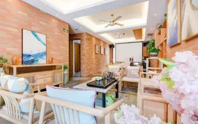 Tinghaiyun Juzhu