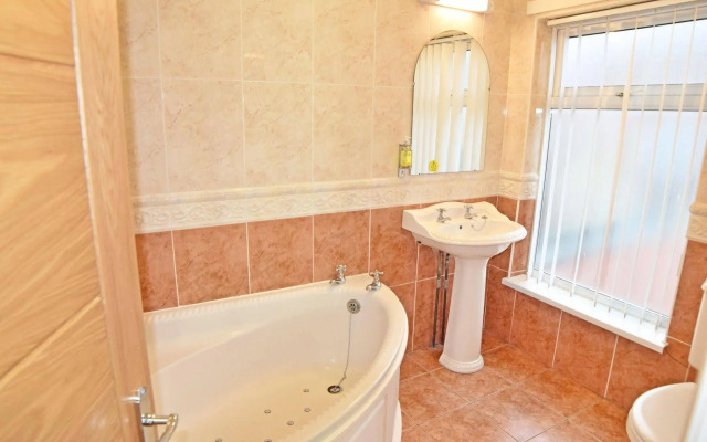 Dovedale Hotel