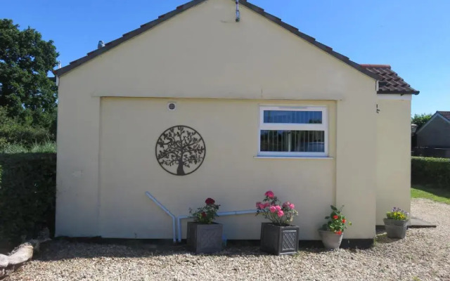 Apple Tree Corner Apartment