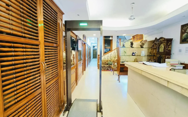 Hotel Kochar International
