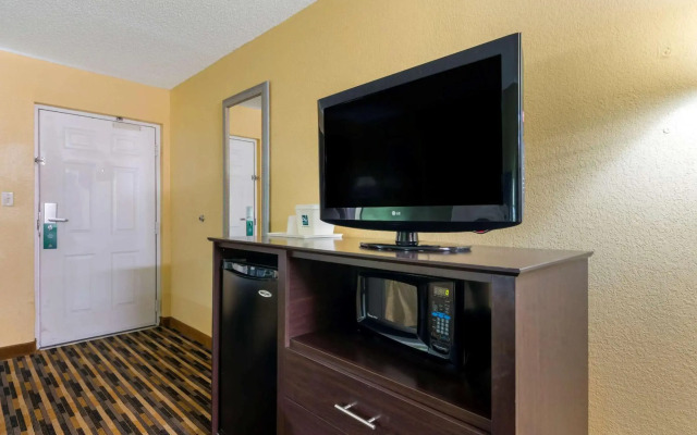 Quality Inn & Suites Mt Dora North