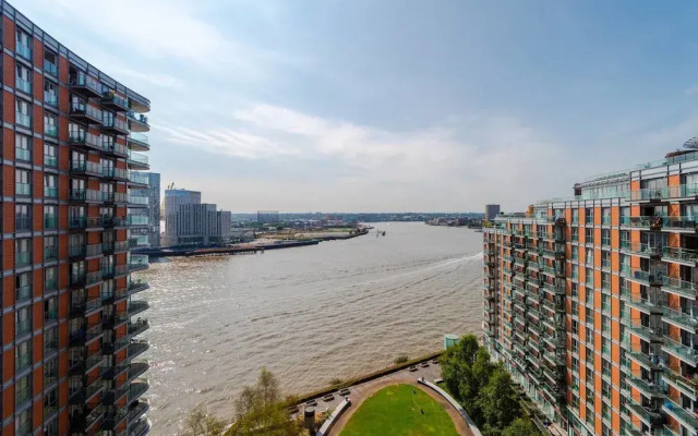 Stylish Modern 2 Bedroom Apartment