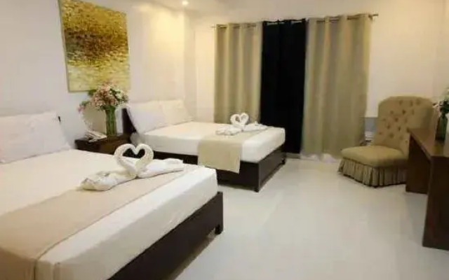 RedDoorz Plus @ San Roque Roxas City