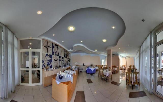 Hotel Adria