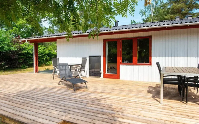 6 Person Holiday Home in Grenaa