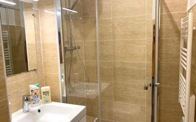 My Trip in Paris - Temple