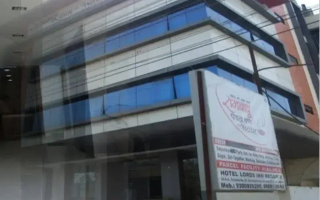 Vista Rooms at Bapu Gandhi Nagar