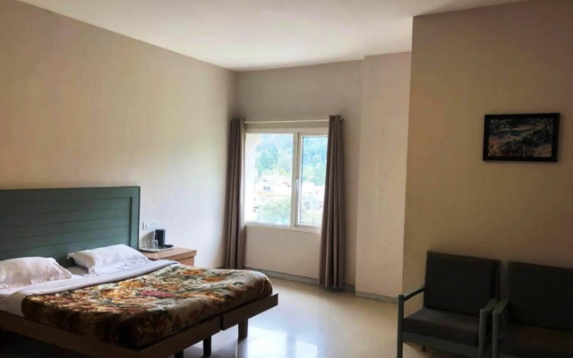 Hotel Preethi Palace