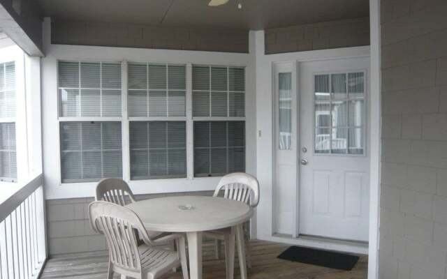 Arbor House #16