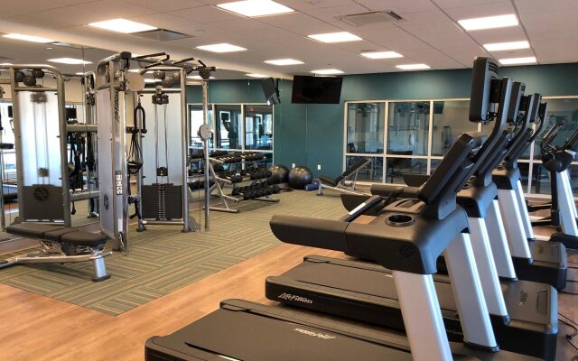 Holiday Inn Express & Suites Springfield North by IHG