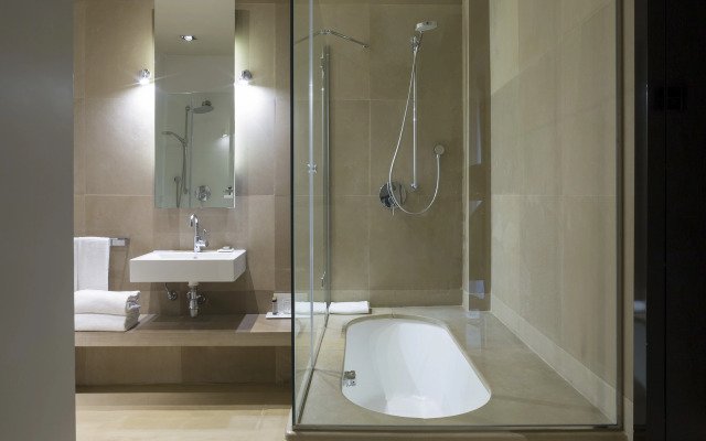 EME Catedral Mercer Hotel