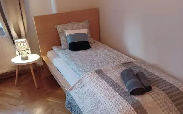 Real Vip Hostel