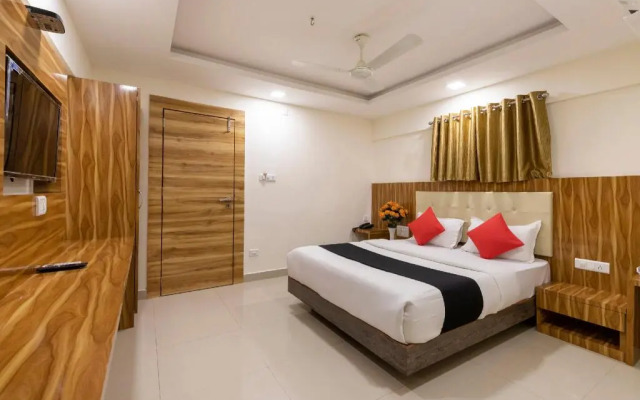 Hotel A.K Intrenational Rooms by OYO Rooms