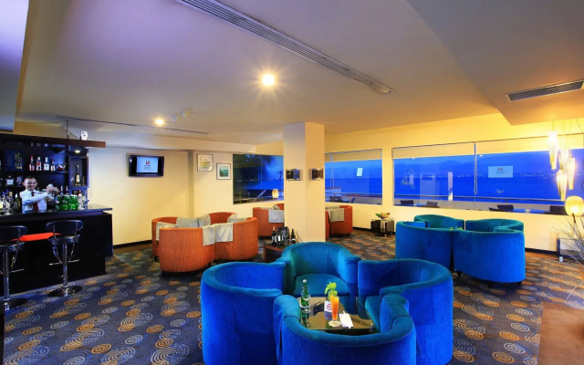 Swiss-Belhotel Silae Palu