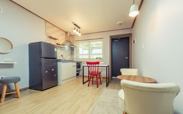 Sumsum House
