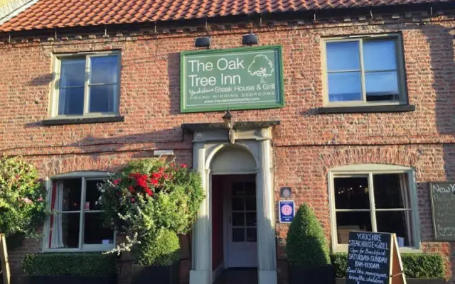 The Oak Tree Inn