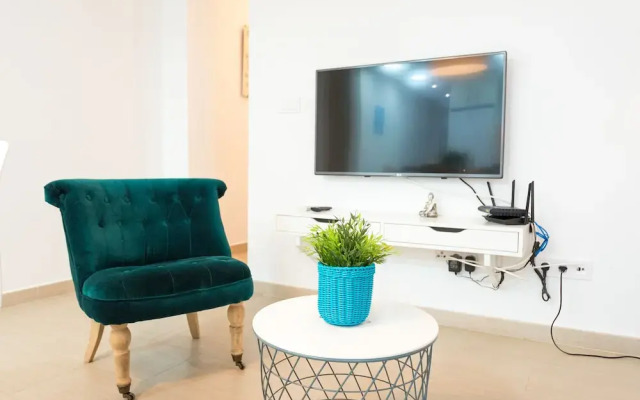 Beautiful & Cozy Apartment