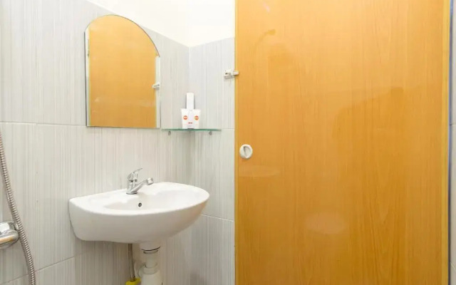 Super OYO Capital O 873 Kamani Homestay Syariah