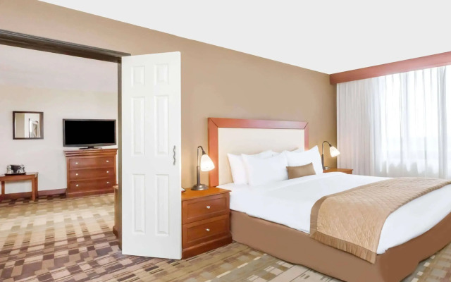 Clarion Hotel and Suites