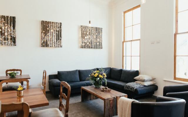 MM450 Hotel Boutique