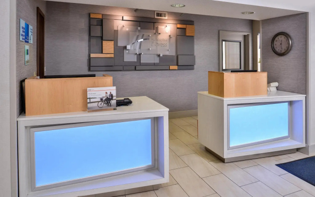 Holiday Inn Express Westley by IHG
