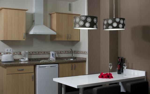 Playaolid Suites & Apartments