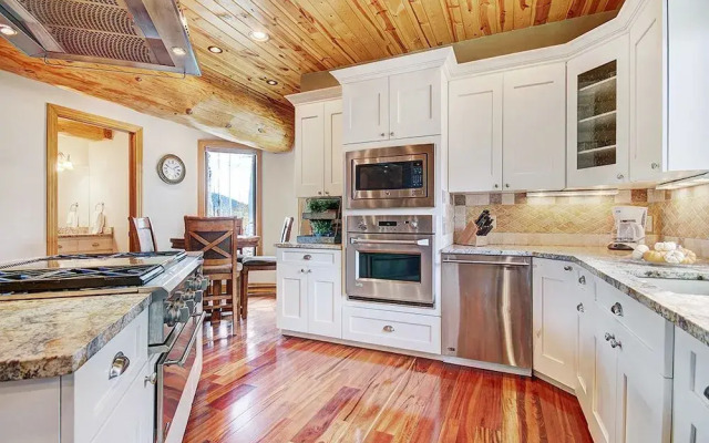 Woodland Lodge at Ruby Ranch