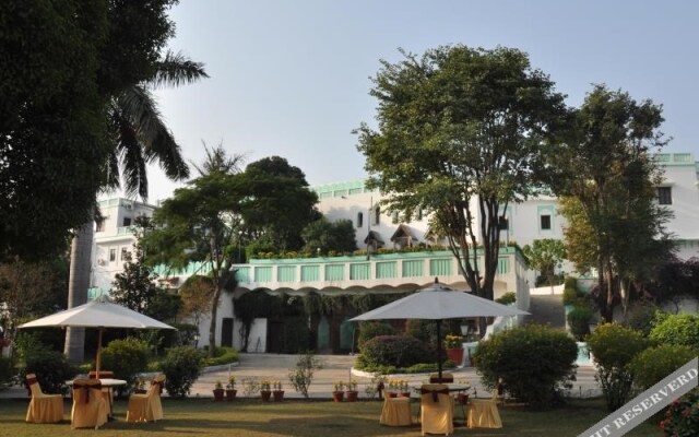 Nalagarh Heritage Resorts