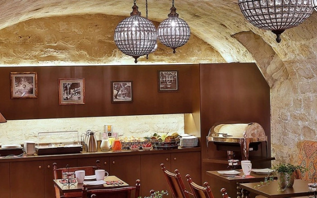 Hôtel R. Kipling by Happyculture