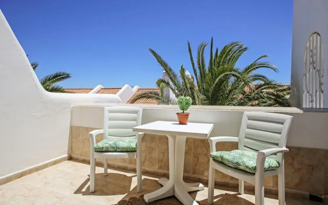 Sand Club Apartment 202