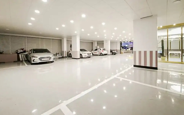 Dream Palace