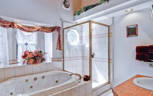 Scenic Wonders - Chateau West 3 Bedrooms