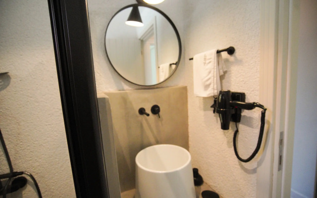 Alp Suites Mandalin