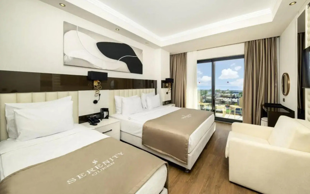 Serenity Queen Hotel