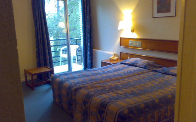 Forest Park Hotel