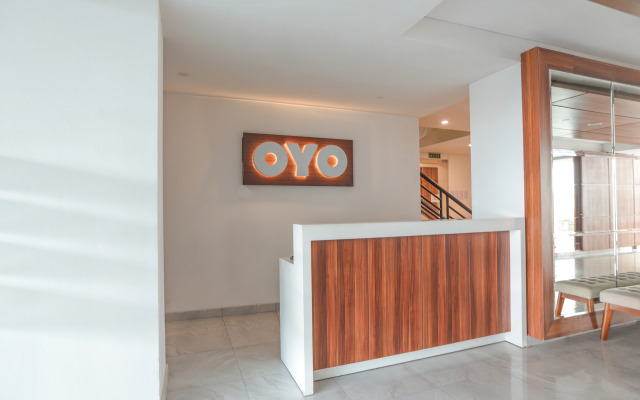 OYO Flagship 210 Amethyst Kemayoran Near RSUD Pademangan