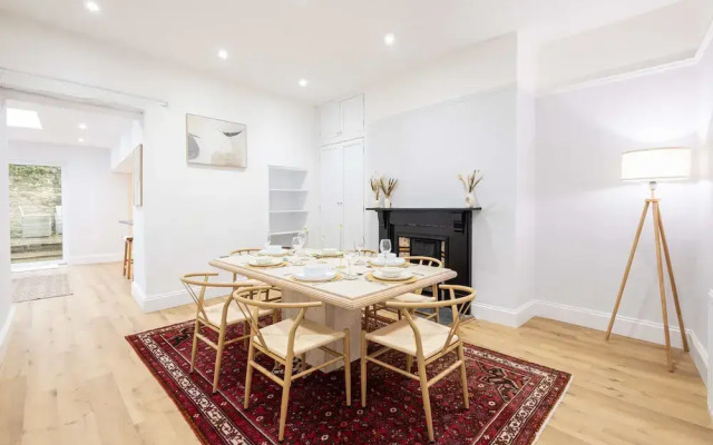 Host Stay Hallgarth Street