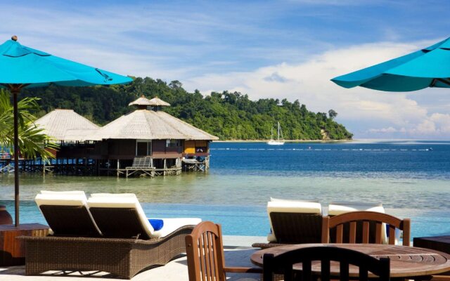 Gayana Marine Resort