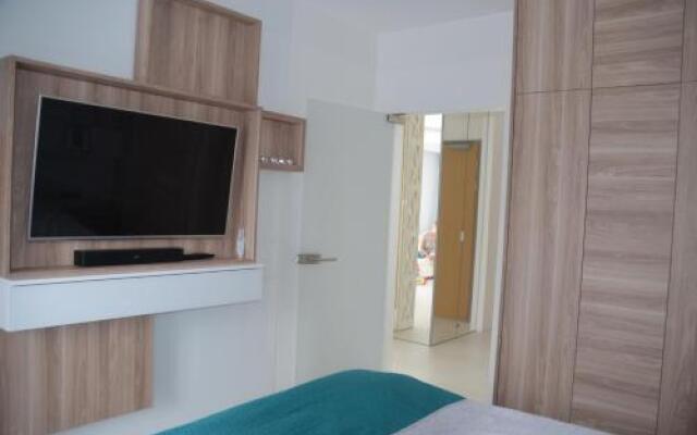 Blue Seaside Apartment